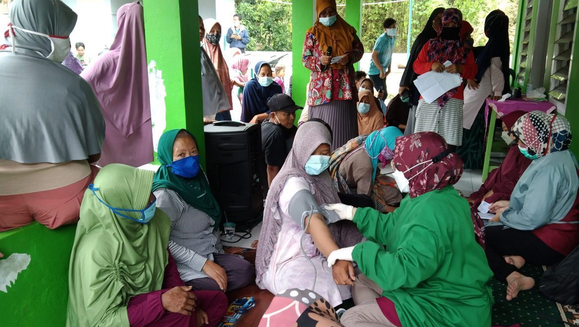 Wujudkan Herd Imunity, Pemerintah Kelurahan Kenanga Genjot Vaksinasi