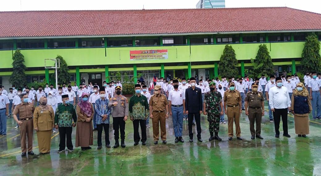 Forkopimda Kabupaten Cirebon Deklarasikan "Tolak Tawuran Pelajar dan Geng Motor serta Anti Narkoba"
