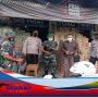 Kapolsek Bersama Danramil Monitor Harga Minyak Goreng Curah di Pasar Awipari Kecamatan Cibeureum Kota Tasikmalaya